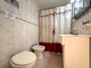 PH 3 AMBIENTES EN VENTA EN LOMAS DEL MIRADOR