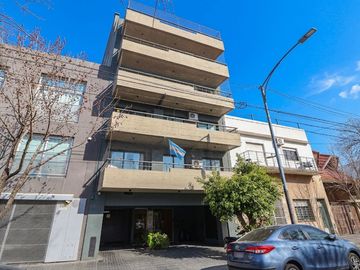 Penthouse 2 Amb. con 50 m2 de Terraza y parrilla