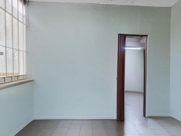 VENTA OFICINA DEPARTAMENTO DEPOSITO A/PROFESIONAL