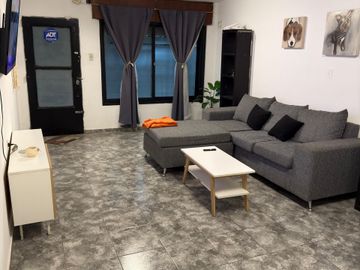 VENTA CASA 2 HABITACIONES COCHERA B SAN NICOLAS