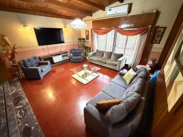 VENTA CASA 3 DORMITORIOS. B° AYACUCHO APTA CREDITO