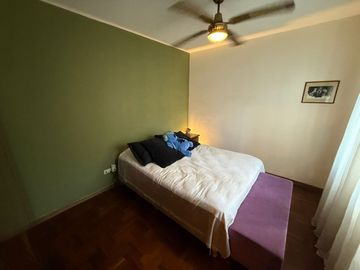VENTA CASA 4 DORM. MAS GALPON. B° AYACUCHO