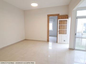 VENTA CASA IDEAL PARA COMERCIO.