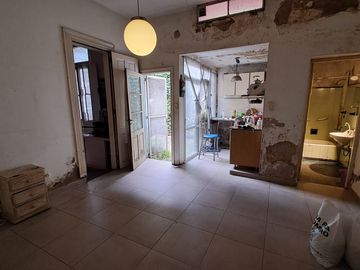 VENTA CASA IDEAL PARA COMERCIO.