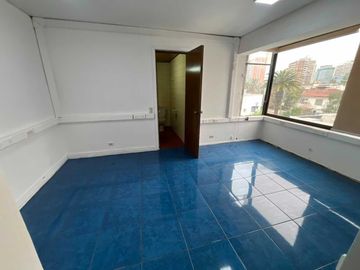 Oficina en arriendo  en PROVIDENCIA
