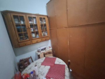 depto 3 amb amplio 1er piso por esc. BARRIO UADE