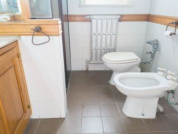 DEPTO 7MO PISO 4 AMB CON DEPENDENDENCIA MONSERRAT