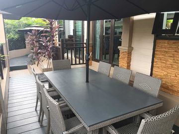 Renovated 2 Bedroom Villa at Whispering Palms Resort