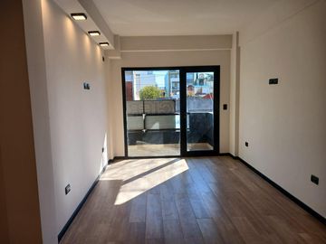 Luminoso mono ambiente a estrenar en Villa Urquiza -