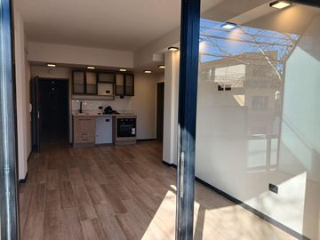 Luminoso mono ambiente a estrenar en Villa Urquiza -
