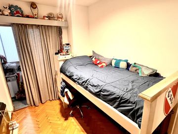 Gavilan 400 Departamento de 4 ambientes en Flores VENTA