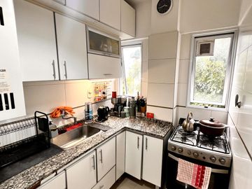 Gavilan 400 Departamento de 4 ambientes en Flores VENTA