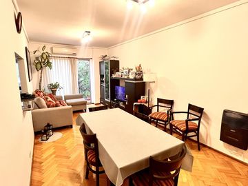 Gavilan 400 Departamento de 4 ambientes en Flores VENTA