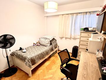 Gavilan 400 Departamento de 4 ambientes en Flores VENTA