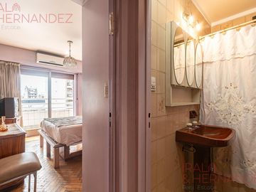 Venta 3 ambientes en Flores C/COCHERA FIJA y dependencia