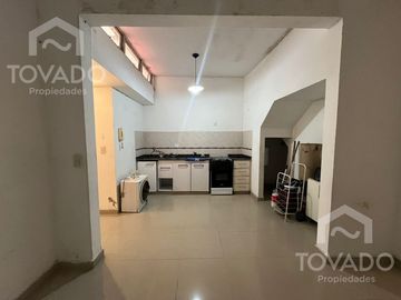 2 Ambientes en Villa Crespo! EN REFACCION!
