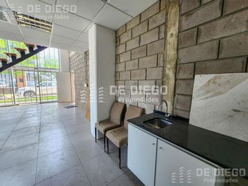 Alquier deposito nave industrial 3400 m2 en alquiler, Parque Industrial Tigre