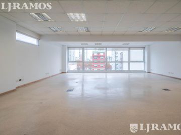 Edificio Comercial en Puerto Madero