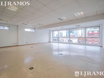 Edificio Comercial en Puerto Madero