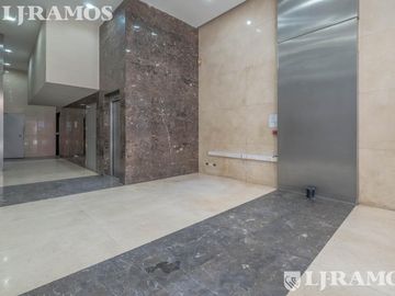 Edificio Comercial en Puerto Madero