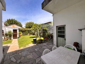 Venta en block casa 3 ambientes y departamento 3 ambientes Moron Sur