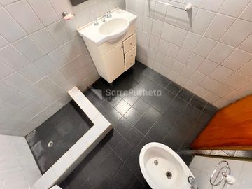 Venta en block casa 3 ambientes y departamento 3 ambientes Moron Sur