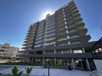 Departamento de 3 dormitorios en barrio 23 de Agosto