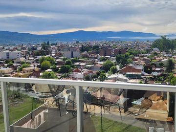 Departamento de 3 dormitorios en barrio 23 de Agosto