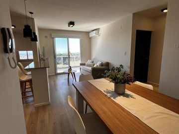 Departamento de 3 dormitorios en barrio 23 de Agosto
