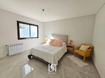 VENTA // PHA ESTRENAR // LA PERLA
