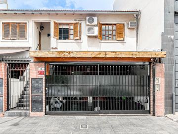 PH 3 ambientes con patio y cochera
