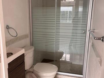 Casa en condominio de 3 casas CALLE CERRADA