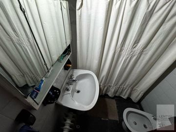Venta de Casa De 3 Ambientes en Villa Bosch
