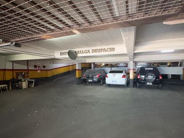 VENTA | COCHERA |  VILLA DEL PARQUE |