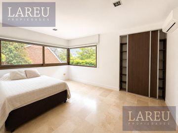 Casa en Venta, Barrio Privado El Barranco