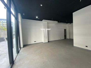 Oficina en arriendo ubicado en Metro Hernando de Magallanes