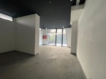 Oficina en arriendo ubicado en Metro Hernando de Magallanes