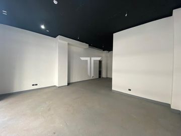 Oficina en arriendo ubicado en Metro Hernando de Magallanes