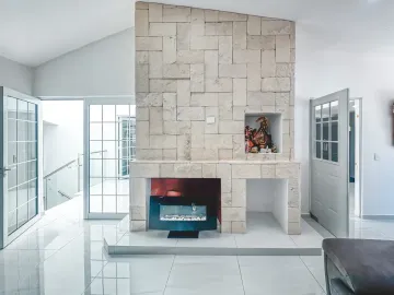 CASA EN VENTA CON 436 M²  DE TERRENO Y JARDÍN EN SANTA CRUZ GUADALUPE, PUEBLA