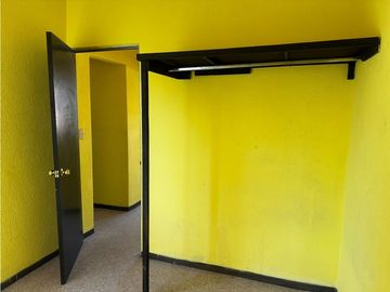 CASA EN RENTA EN SAUCES II TOLUCA