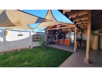 Venta casa Condominio Los Solares, Esteban 4D 2B