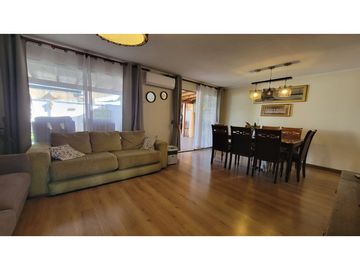 Venta casa Condominio Los Solares, Esteban 4D 2B