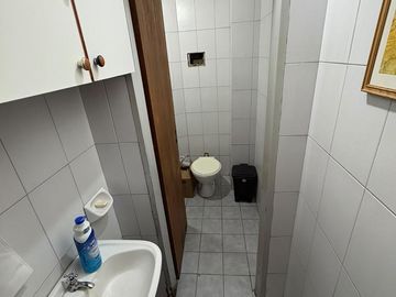 Oficina comercial en alquiler en Avellaneda