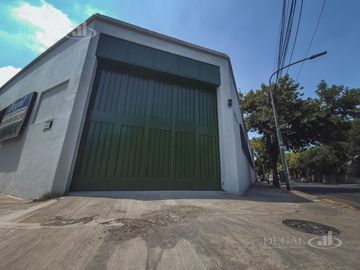 Depósito en Mataderos