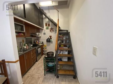 Venta PH 3 ambientes interno con terraza propia Apto Credito Hipotecario en Villa Maipu San Martin