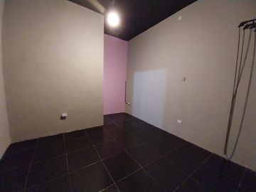 Local a la calle de 20 m2