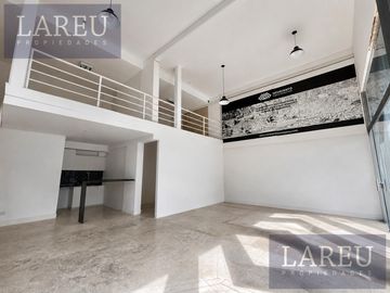 Local  - AGORA III - 46 PLAZA