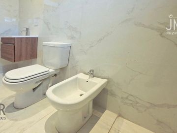 CASA EN VENTA SANTA ELENA PILAR DEL ESTE | 3 DORM + ESTUDIO | A ESTRENAR | FONDO AL ARROYO