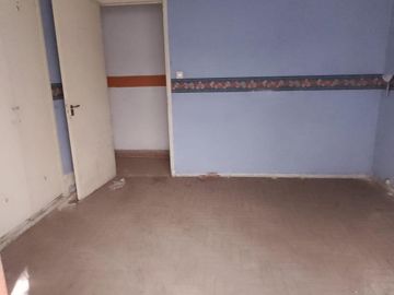 Alquiler 2 Propiedades juntas en 2 Plantas  en Ramos Mejia Solo uso Comercial   Excelente Ubicación