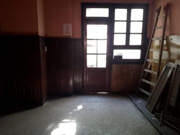 Alquiler 2 Propiedades juntas en 2 Plantas  en Ramos Mejia Solo uso Comercial   Excelente Ubicación